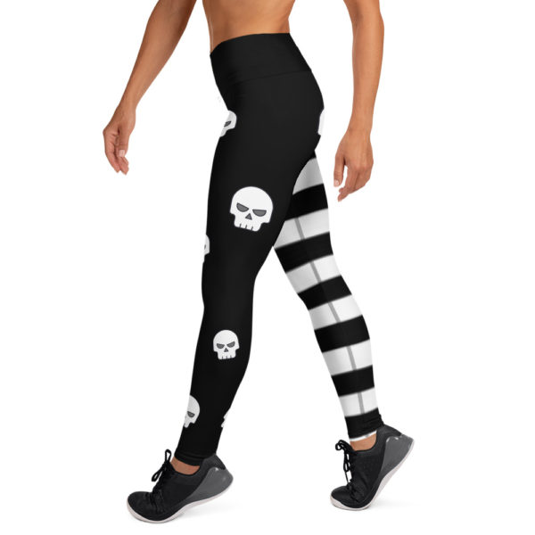 Halloween Skull Leggings, Black and White Yoga Pants - Image 4