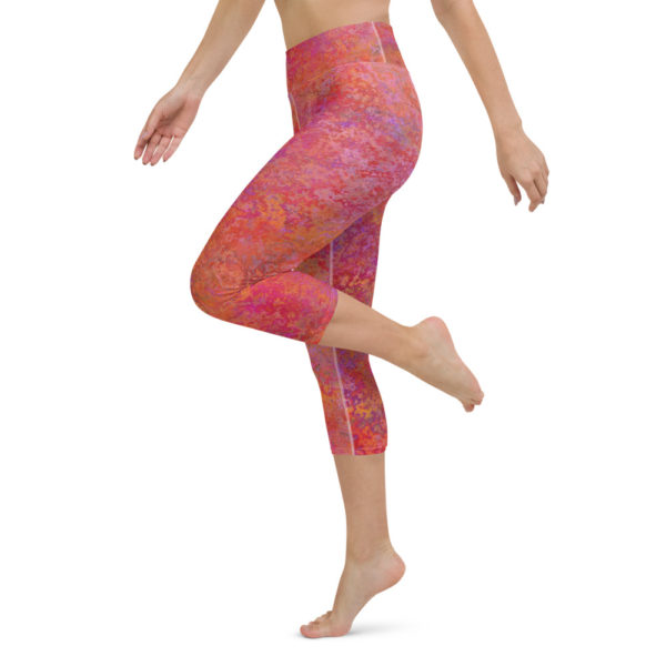 Pink Abstract Capri Leggings, Yoga pants - Image 3