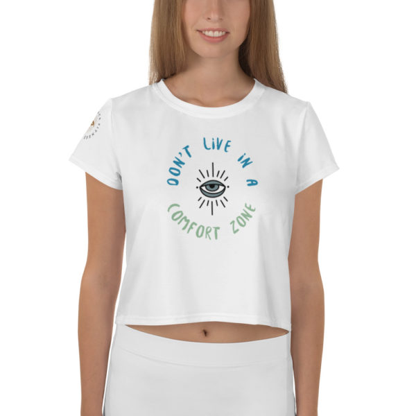 Don't live in a comfort zone Crop T Shirt